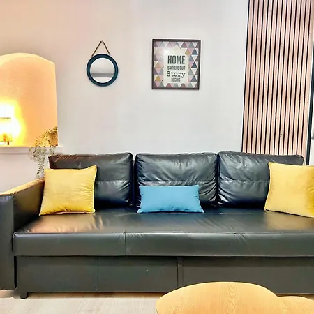 Du Clocher - Centre Historique, Cosy, Wifi, 2 Personnes *