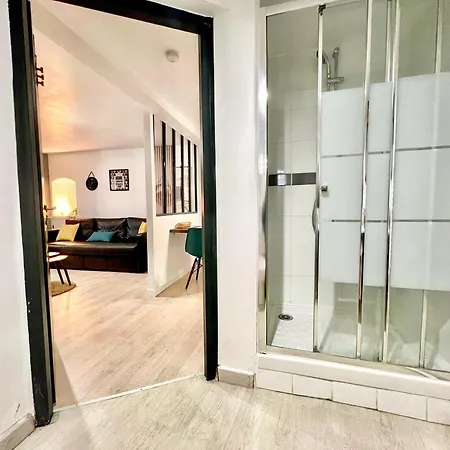 Du Clocher - Centre Historique, Cosy, Wifi, 2 Personnes Istres